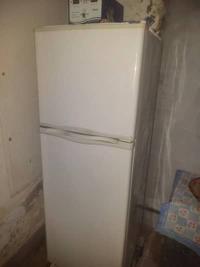 Dawlance fridge