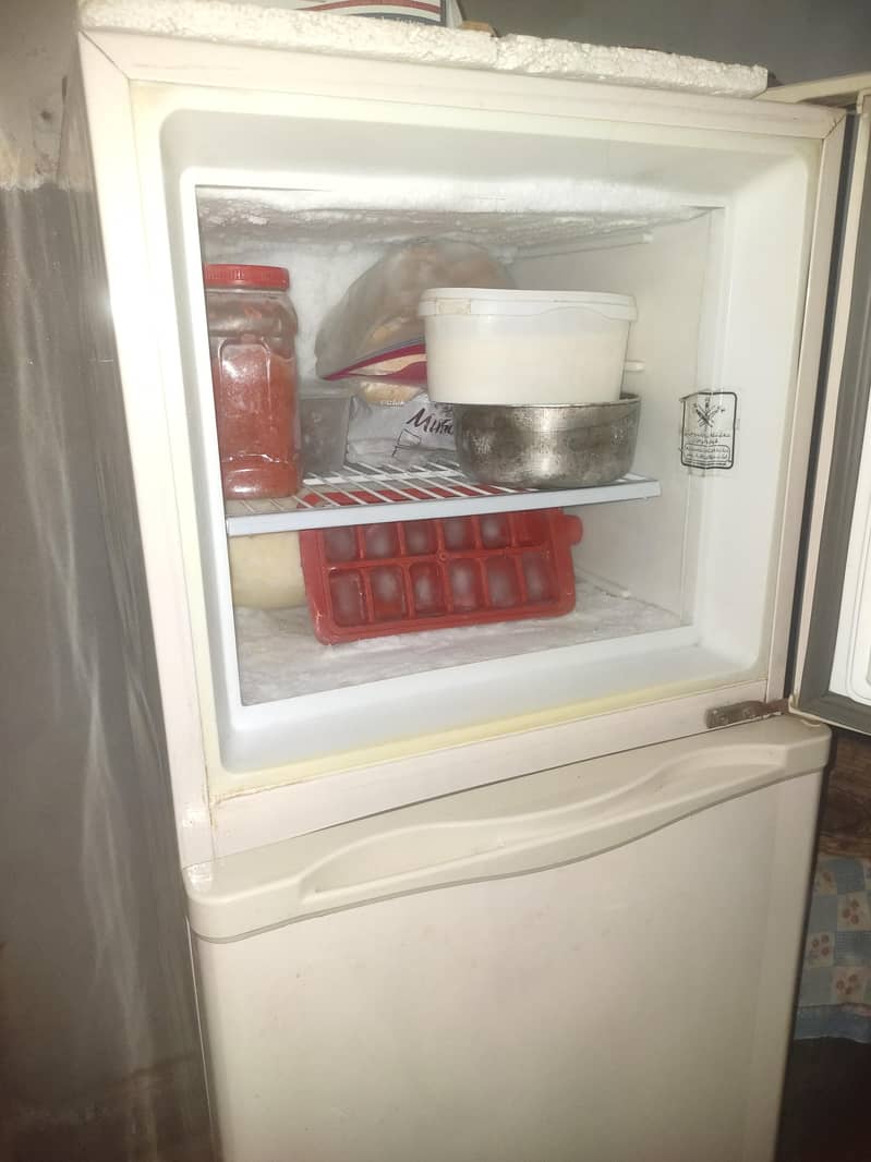 Dawlance fridge 2