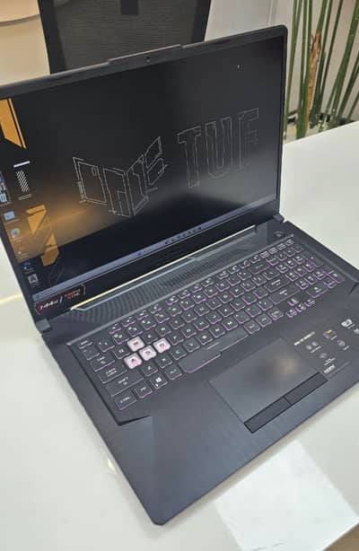 ASUS TUF Gaming F17 i5-11800H 16GB 512GB RTX3050 144Hz Laptop
