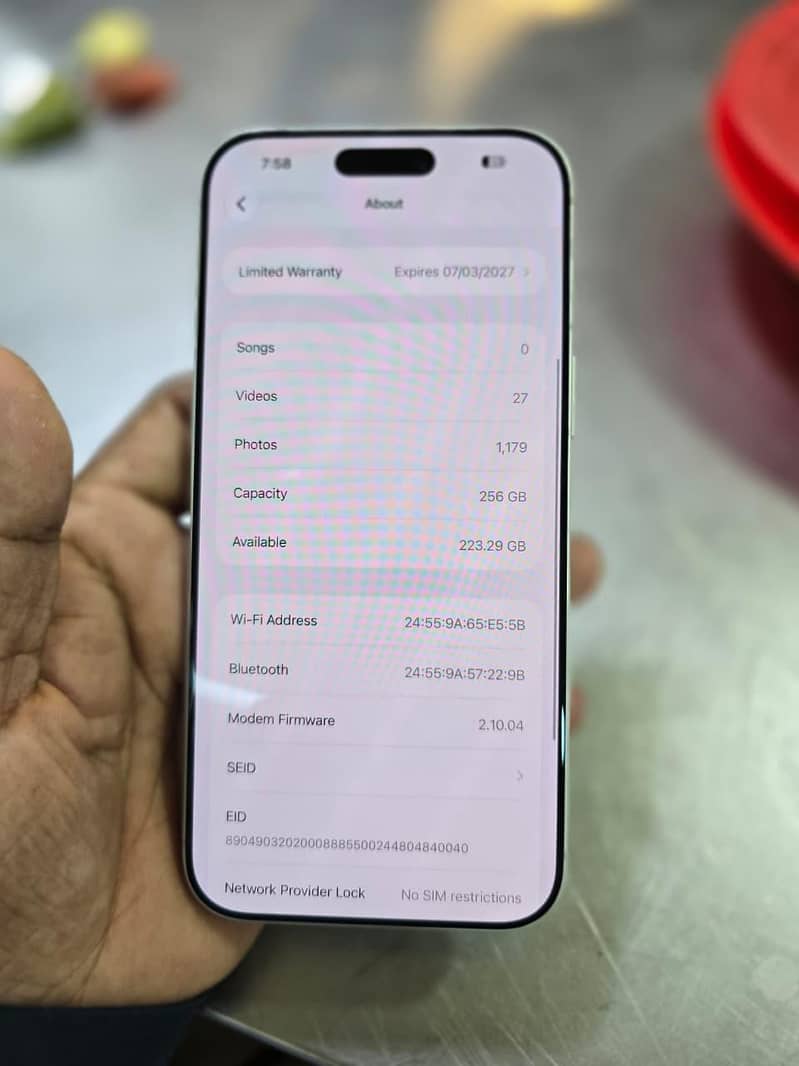 Apple iPhone 17 Pro Max 3