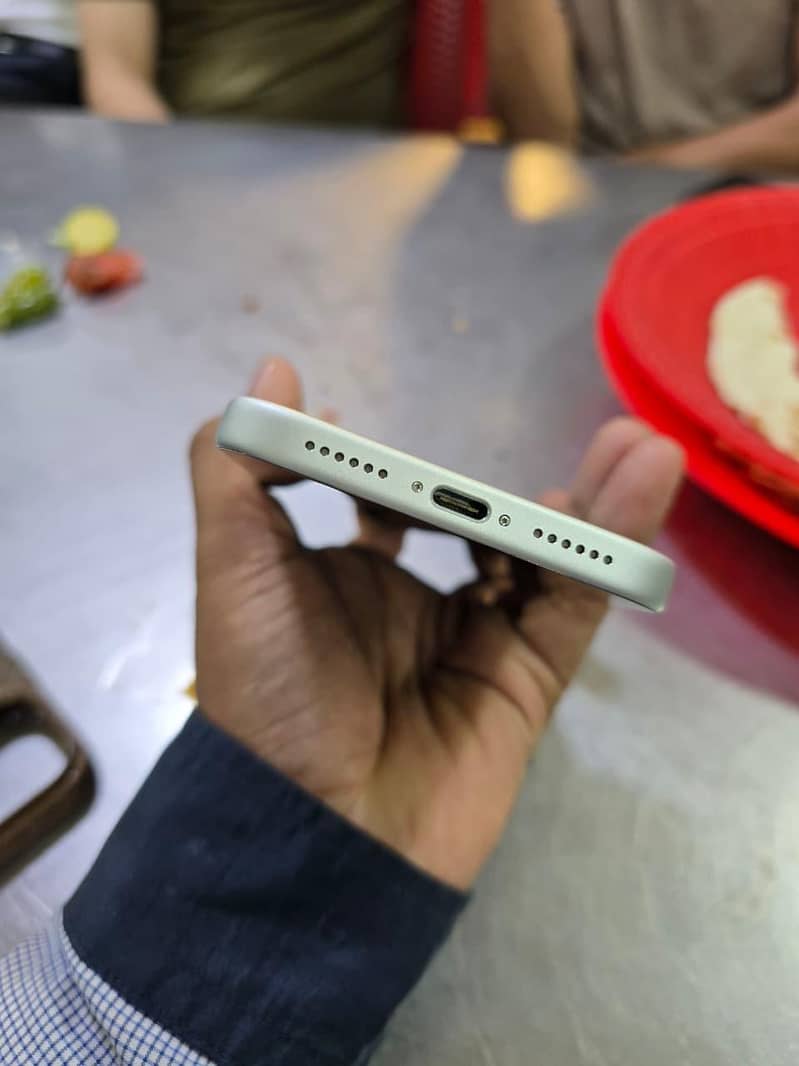 Apple iPhone 17 Pro Max 6