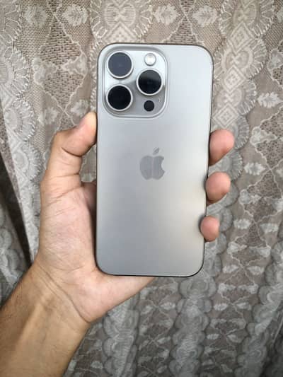 Apple iPhone 15 Pro