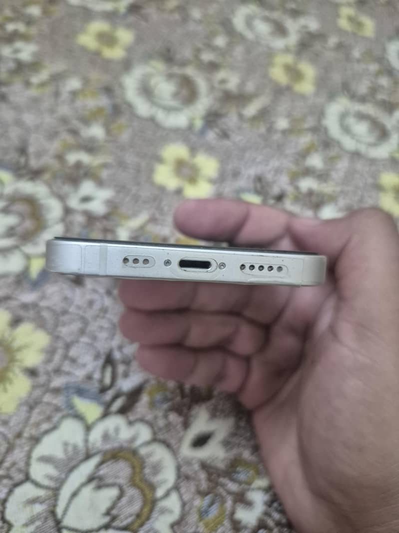 Iphone 13 3