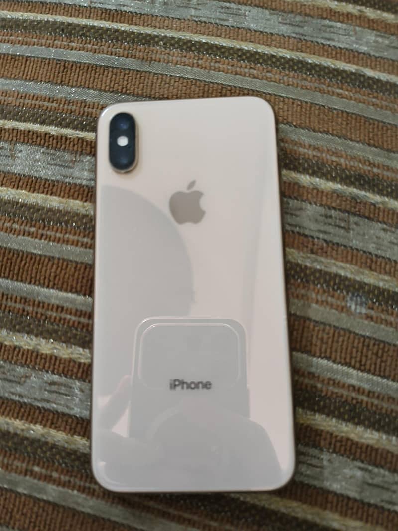 Apple iPhone XS 3
