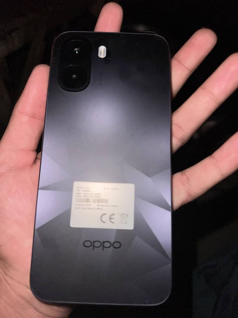 OPPO A6k 1
