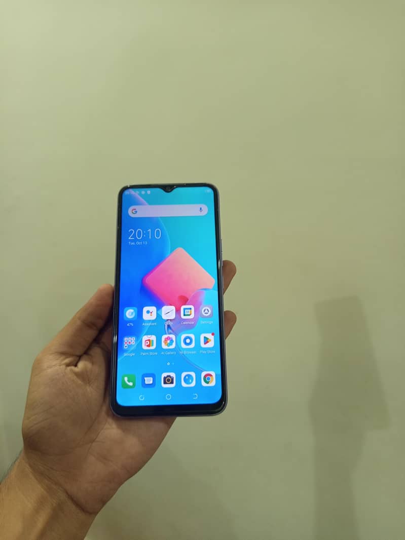 Tecno Spark 8C 2