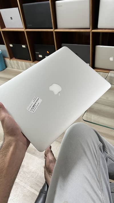 MacBook Air 2017 model contact no:03026477998