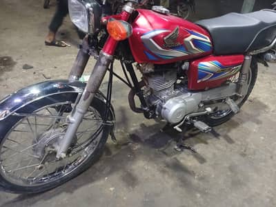honda cg 125 karachi no. bio matric available