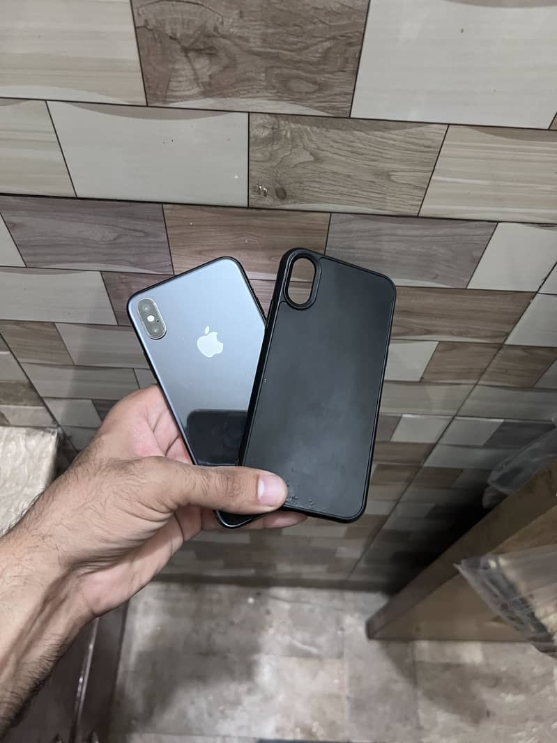 Apple iPhone X 0