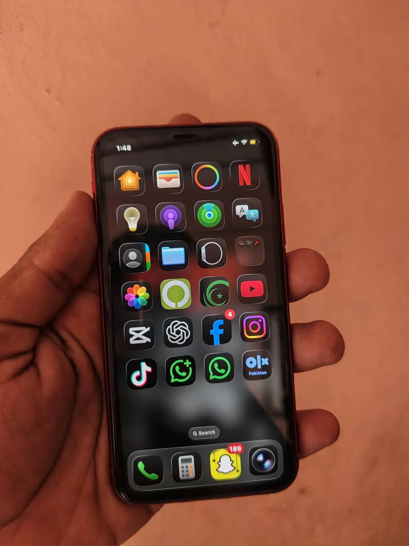 Apple iPhone 11 7