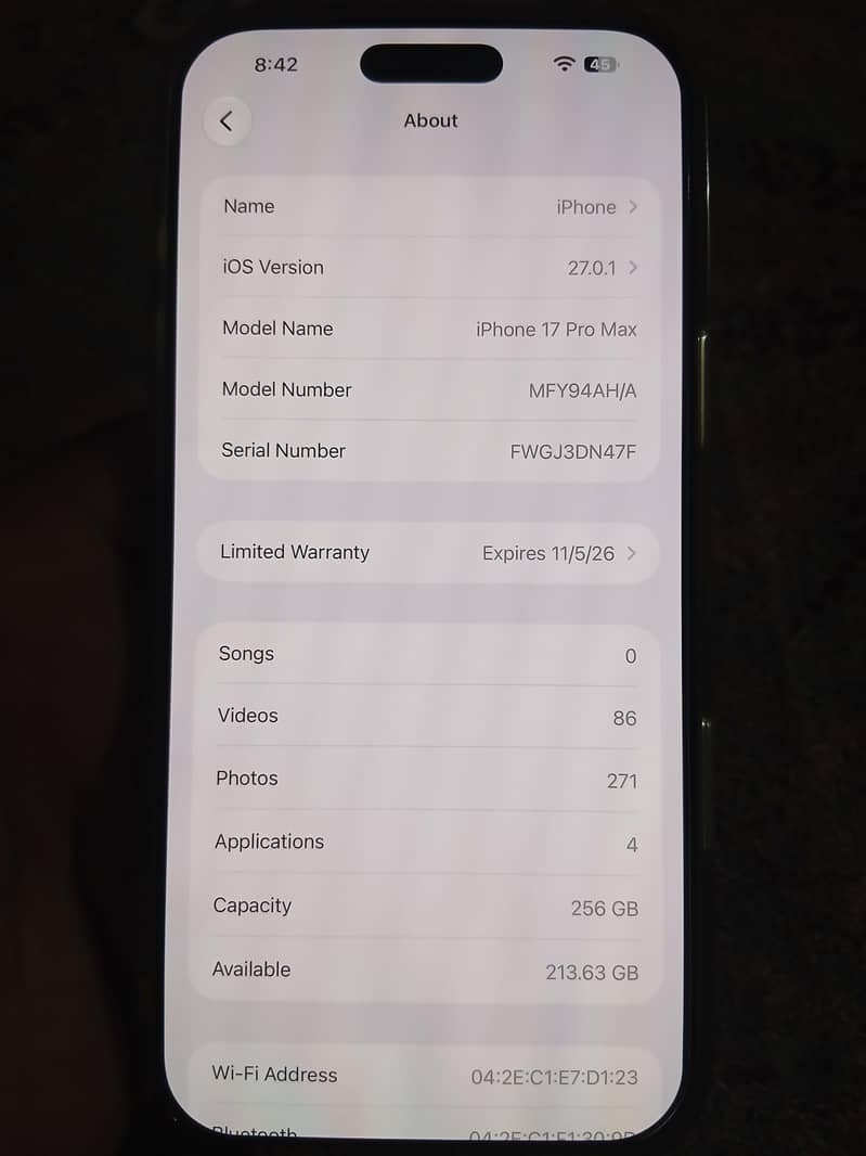 Apple iPhone 17 Pro Max 4