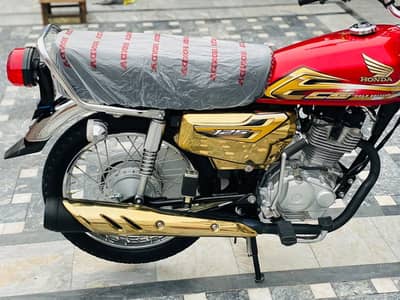 Honda gold