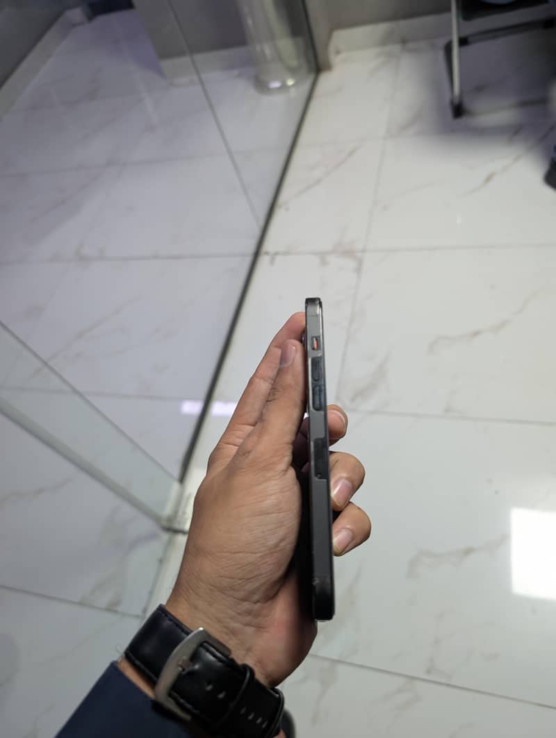 Apple iPhone 14 Pro 4