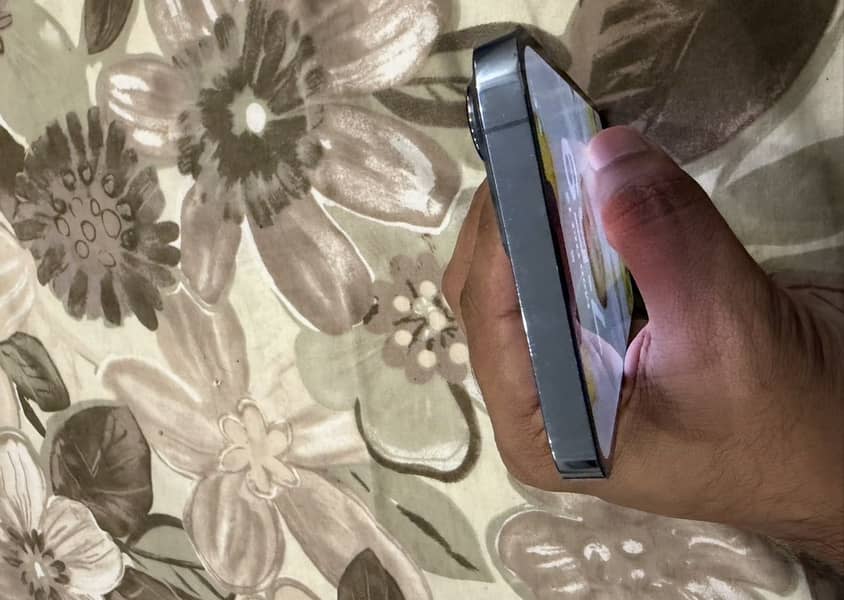 Apple iPhone 13 Pro Max 128 GB 3
