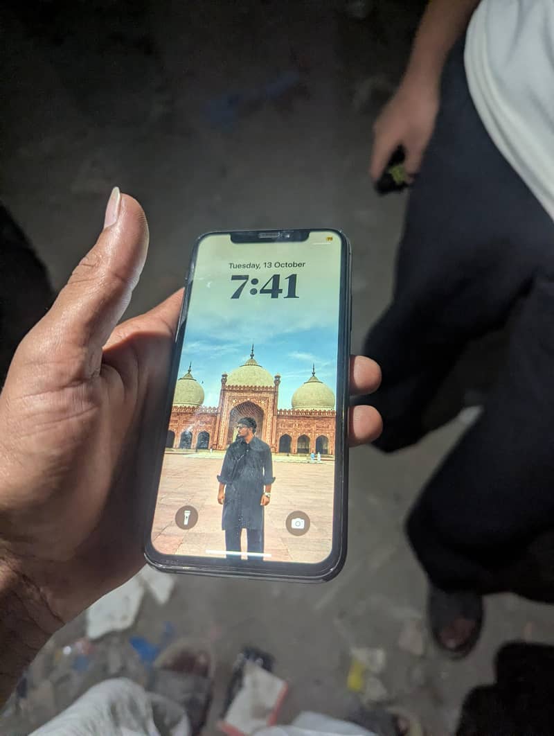 Apple iPhone XS 6