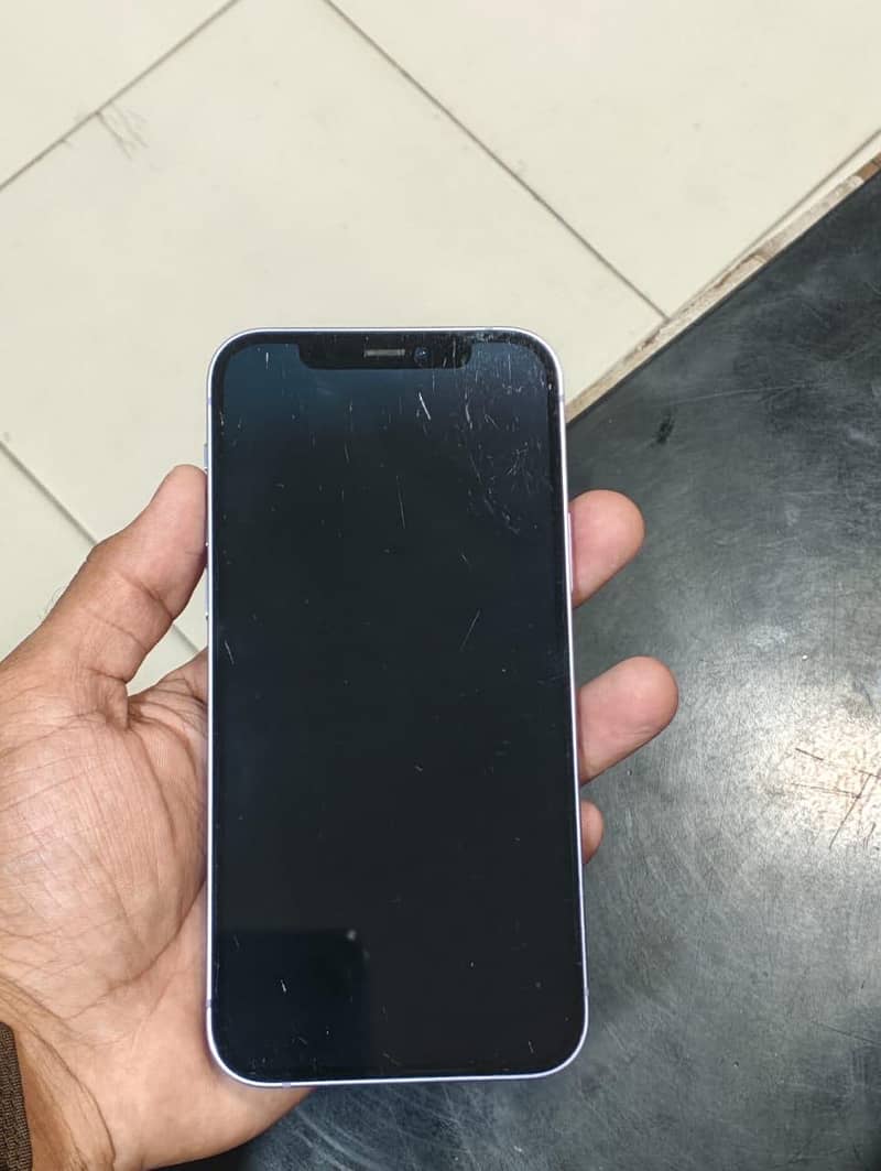 Apple iPhone 12 5