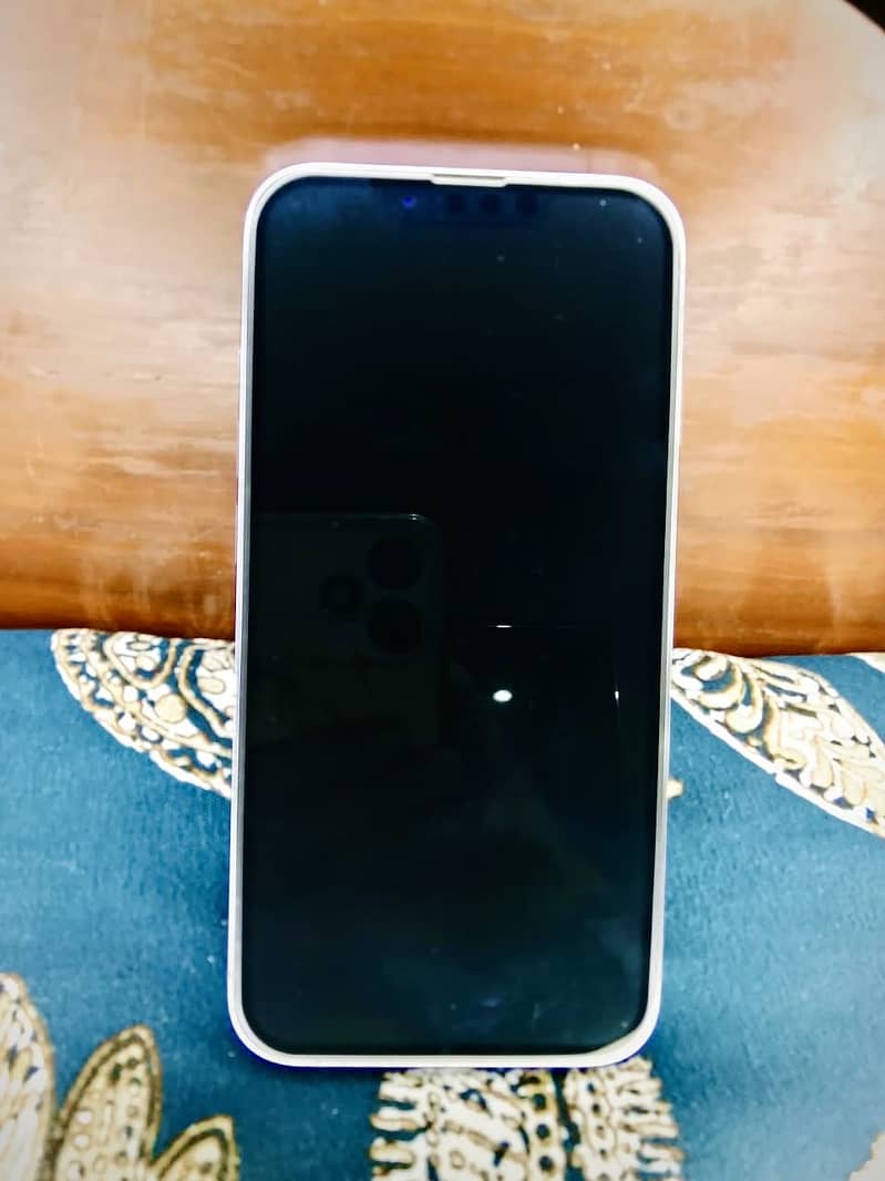Apple iPhone 13 Pro 4