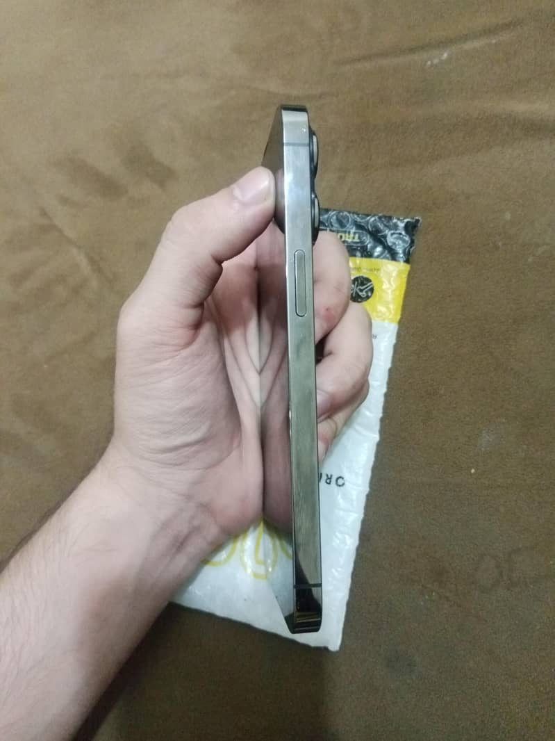 IPhone 13 Pro 1