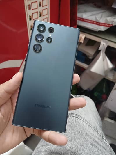 Samsung  S 22 Ultra  12/256