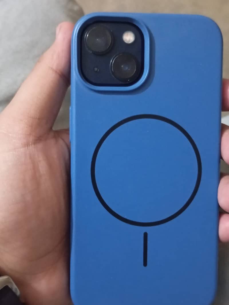 Apple iPhone 13 1