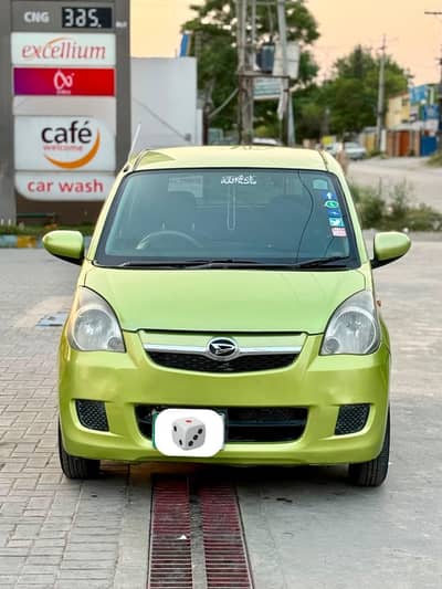 Daihatsu Mira 2010