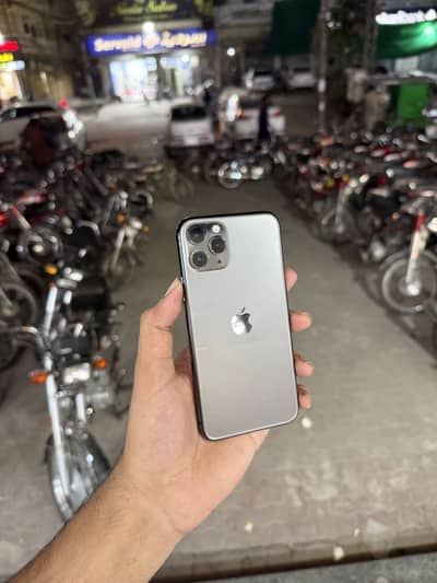 Apple iPhone 11 Pro Factory Unlock