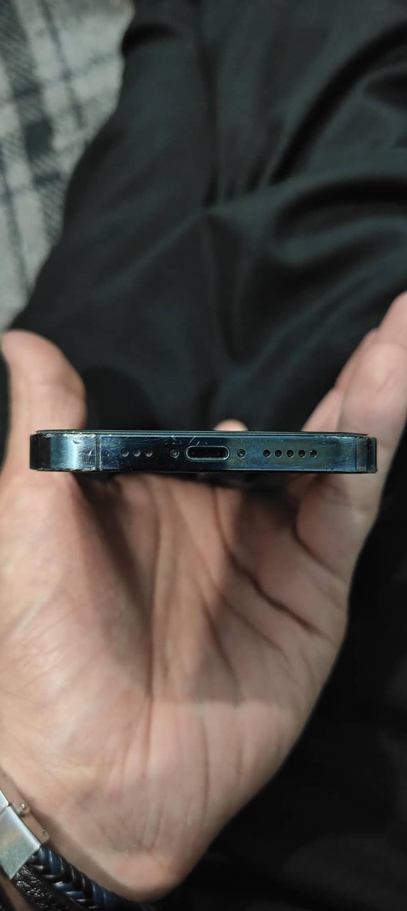 Apple iPhone 12 Pro 1