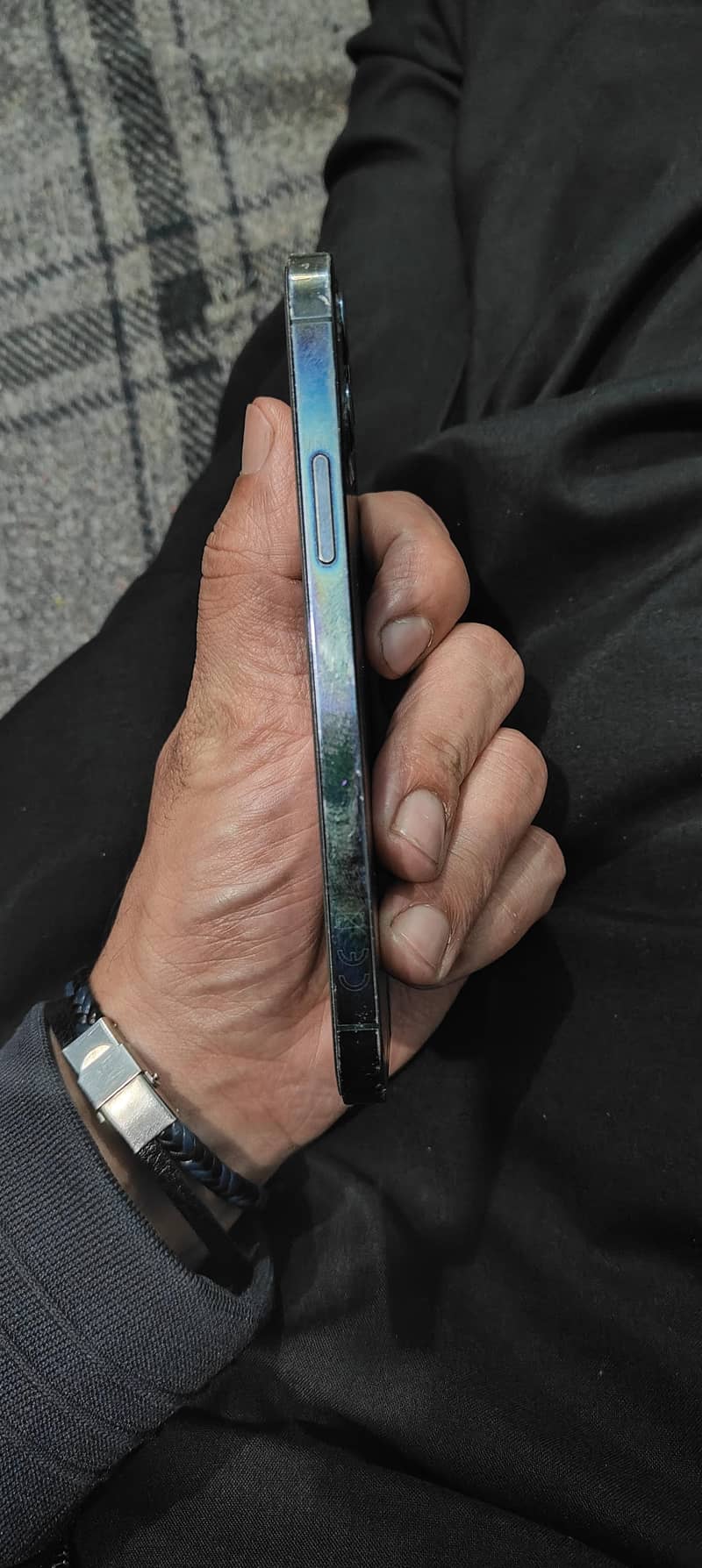 Apple iPhone 12 Pro 2