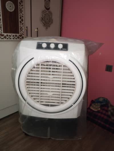 1 month used super aisa air cooler 10/10 condition box available. . .