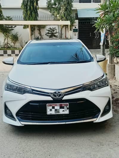 Toyota Corolla Altis grAnde 2015