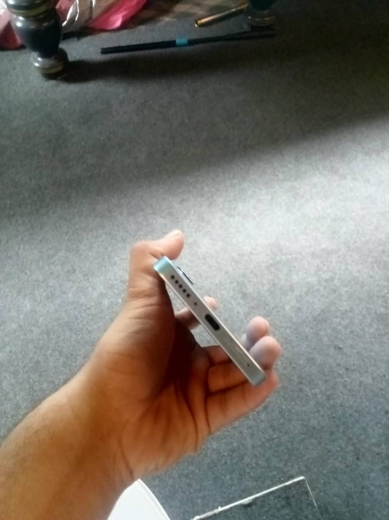 Xiaomi Redmi Note 13 Pro 4