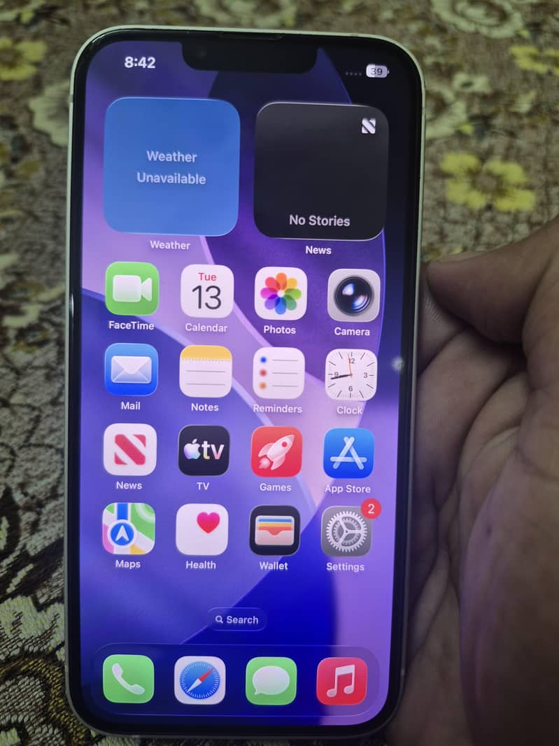 Apple iPhone 13 2