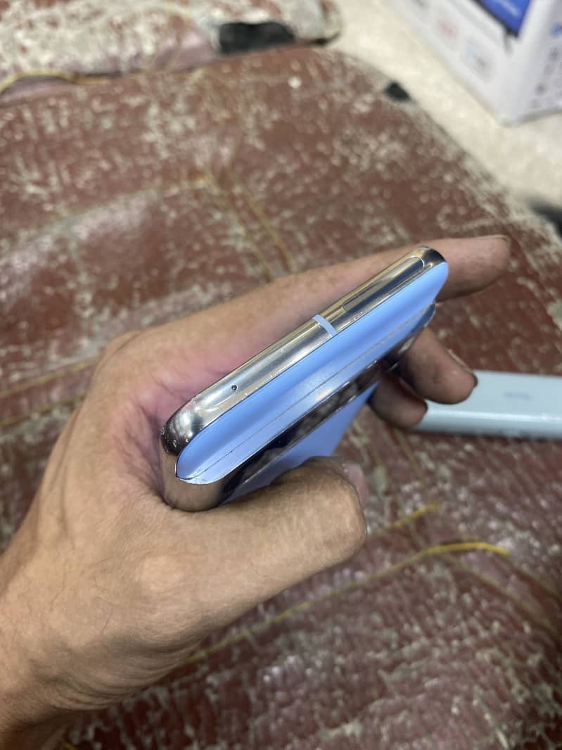 Google Pixel 8 Pro 6