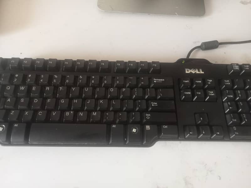 Hp Computer With Fresh Condition 2