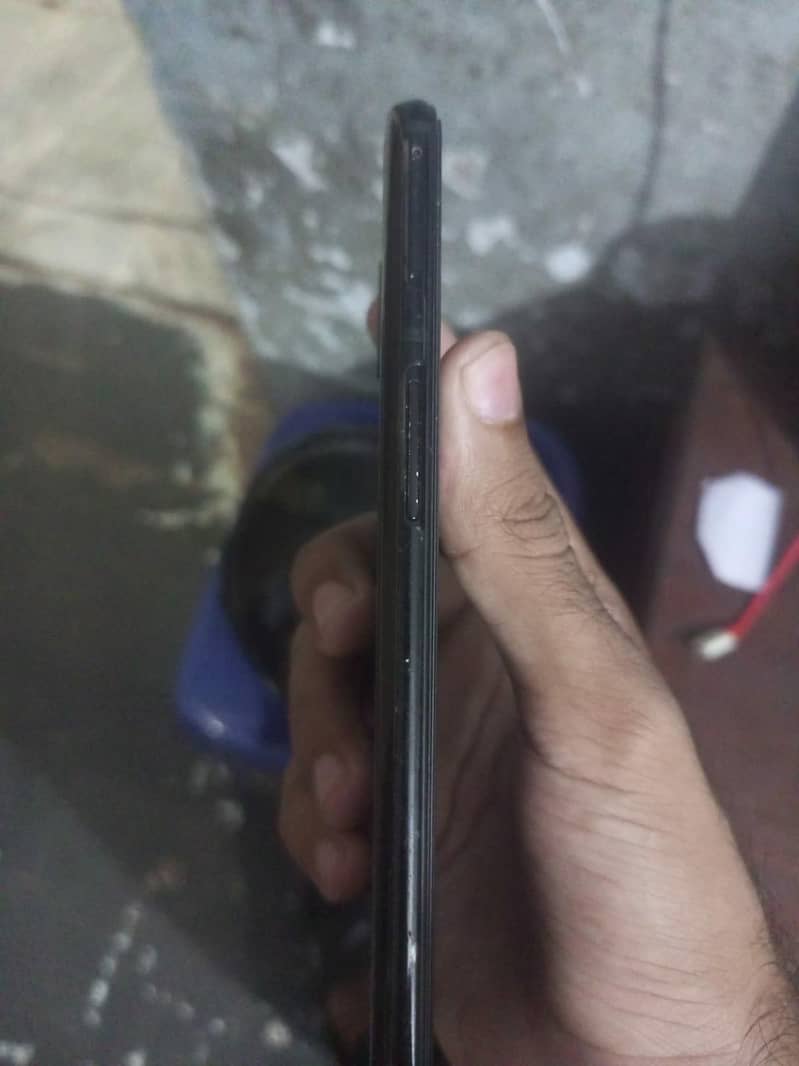 One Plus 6T 3