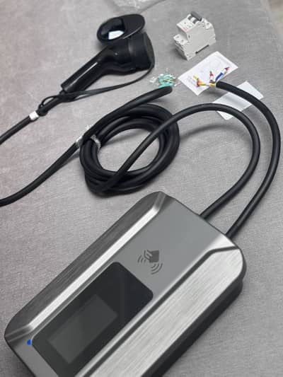 7KW Type 2 Single Phase AC charger Wall Mounted
