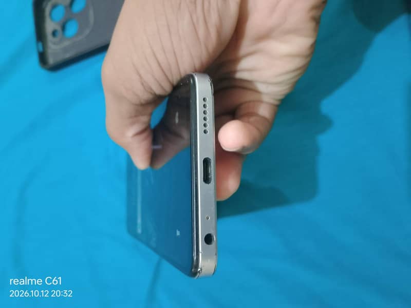 Tecno Spark 20C 3