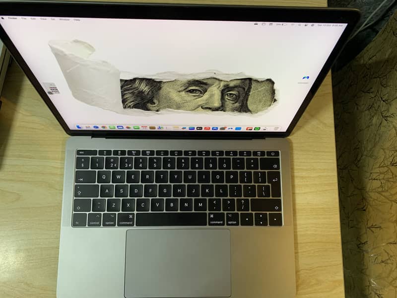 MacBook Pro 2017 1