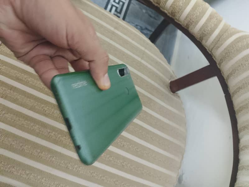 Realme 6i 1