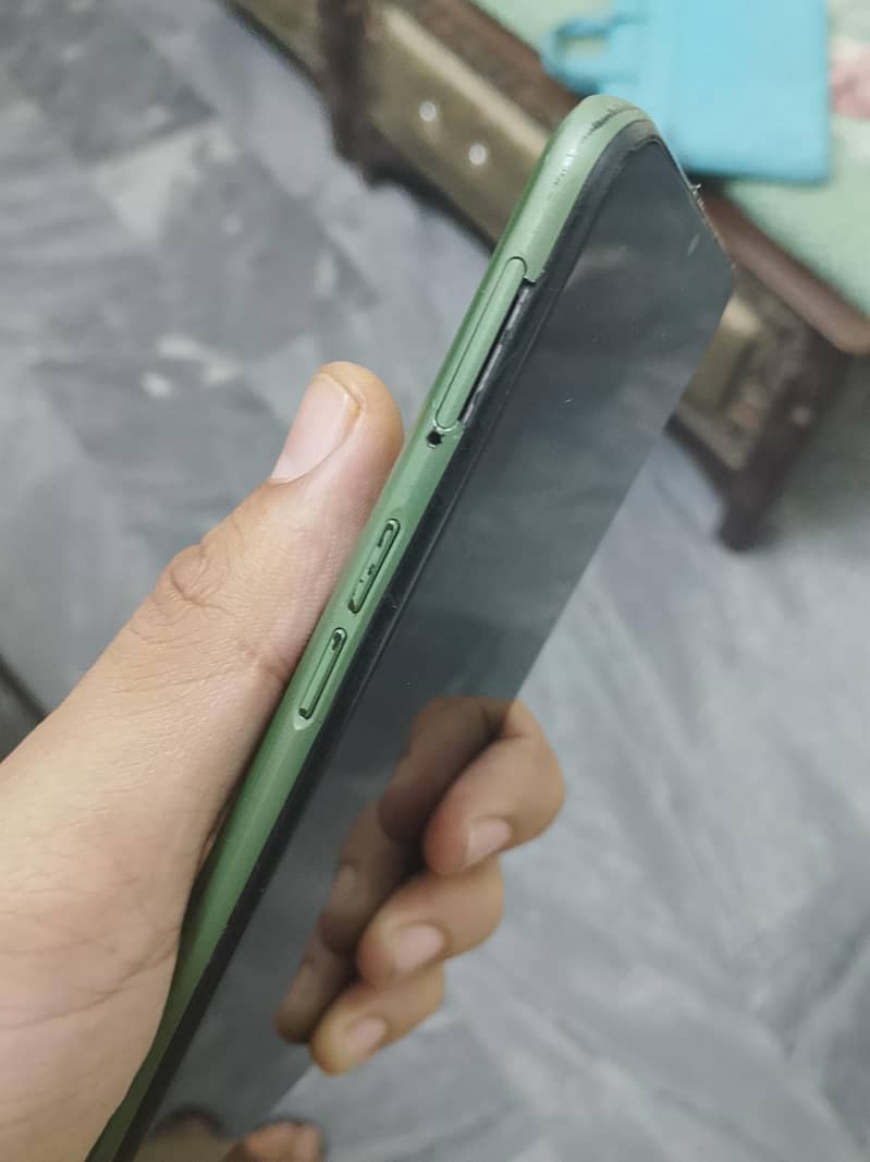 Realme 6i 3