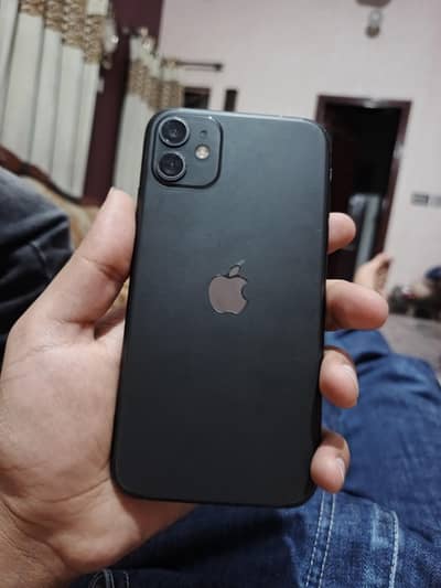 Apple iPhone 11  128gb PTA