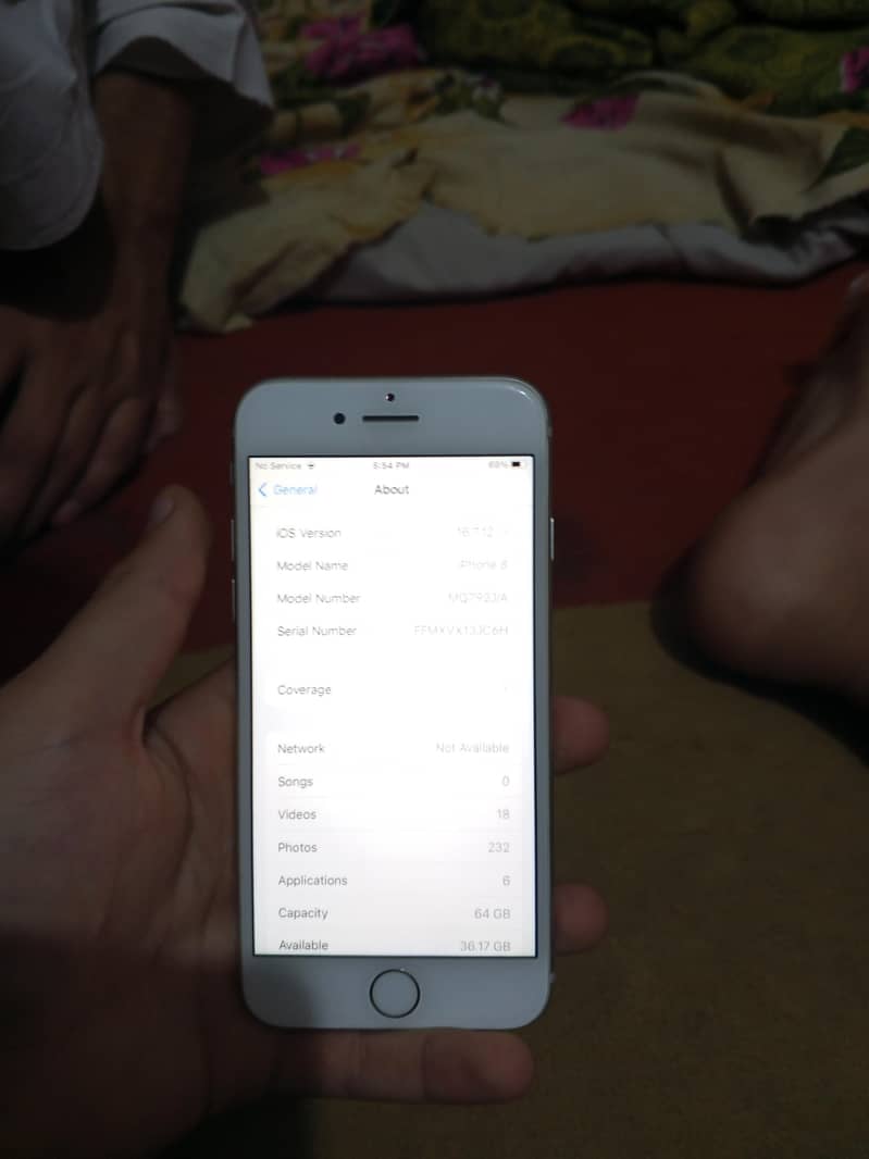 Apple iPhone 8 5