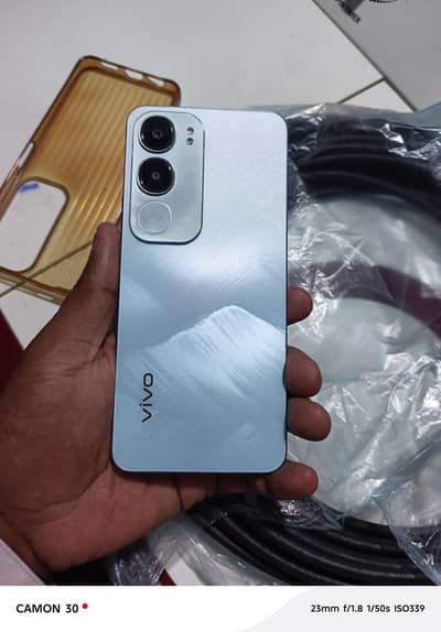 Vivo y19s 6/128