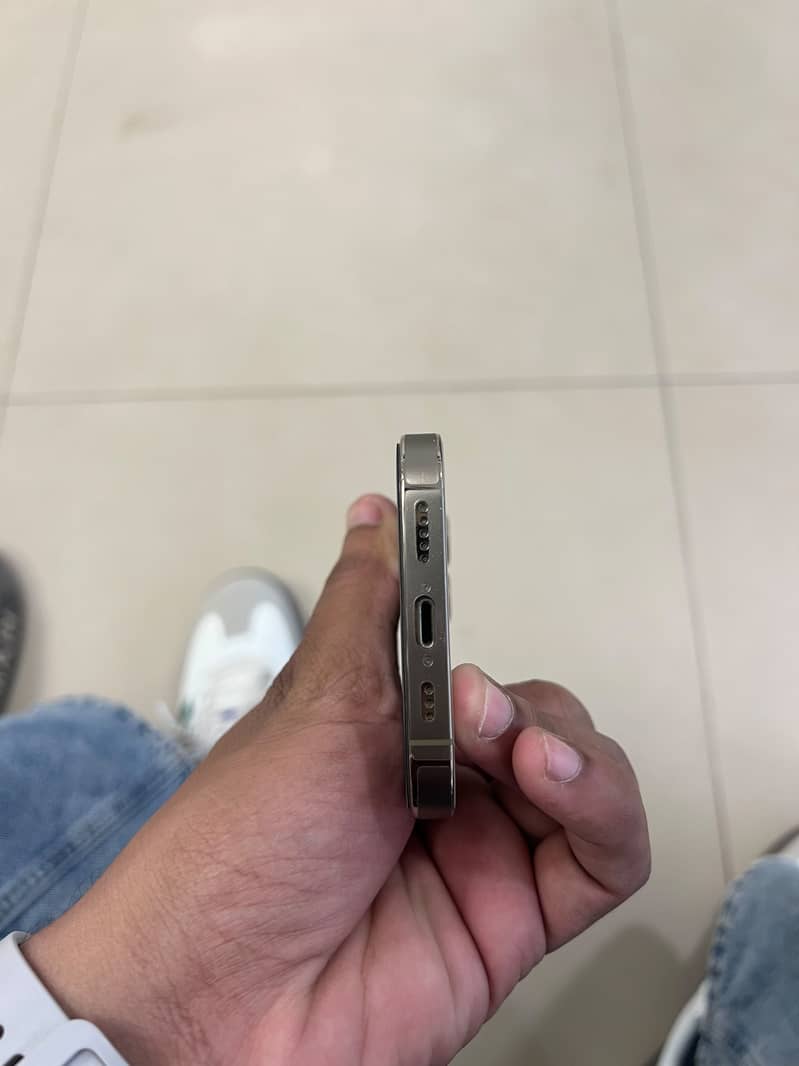 Apple iPhone 14 Pro 1