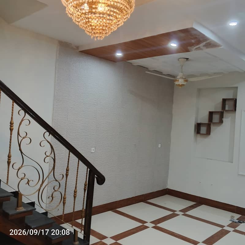 4 Marla Ground + Upper Portion House 1