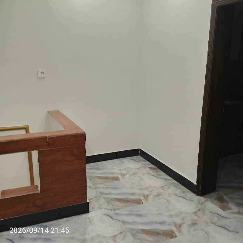 4 Marla Ground + Upper Portion House 6