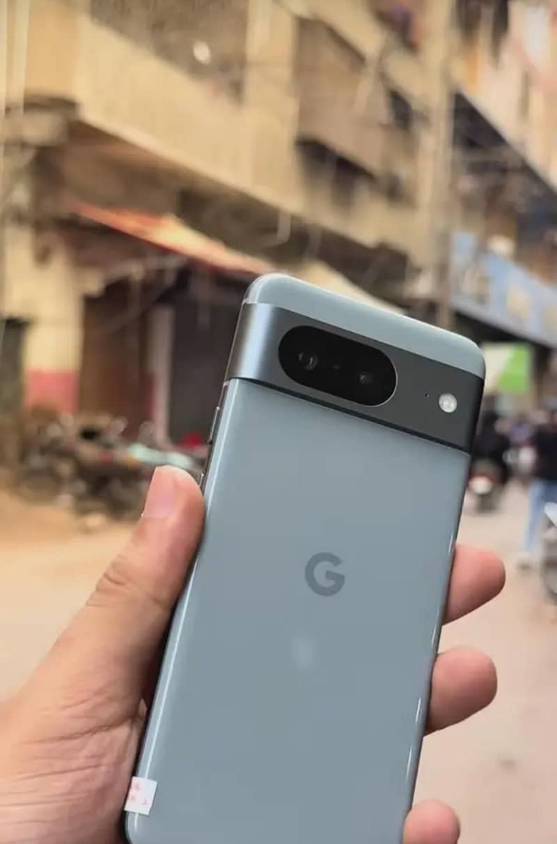 Google Pixel 8 1