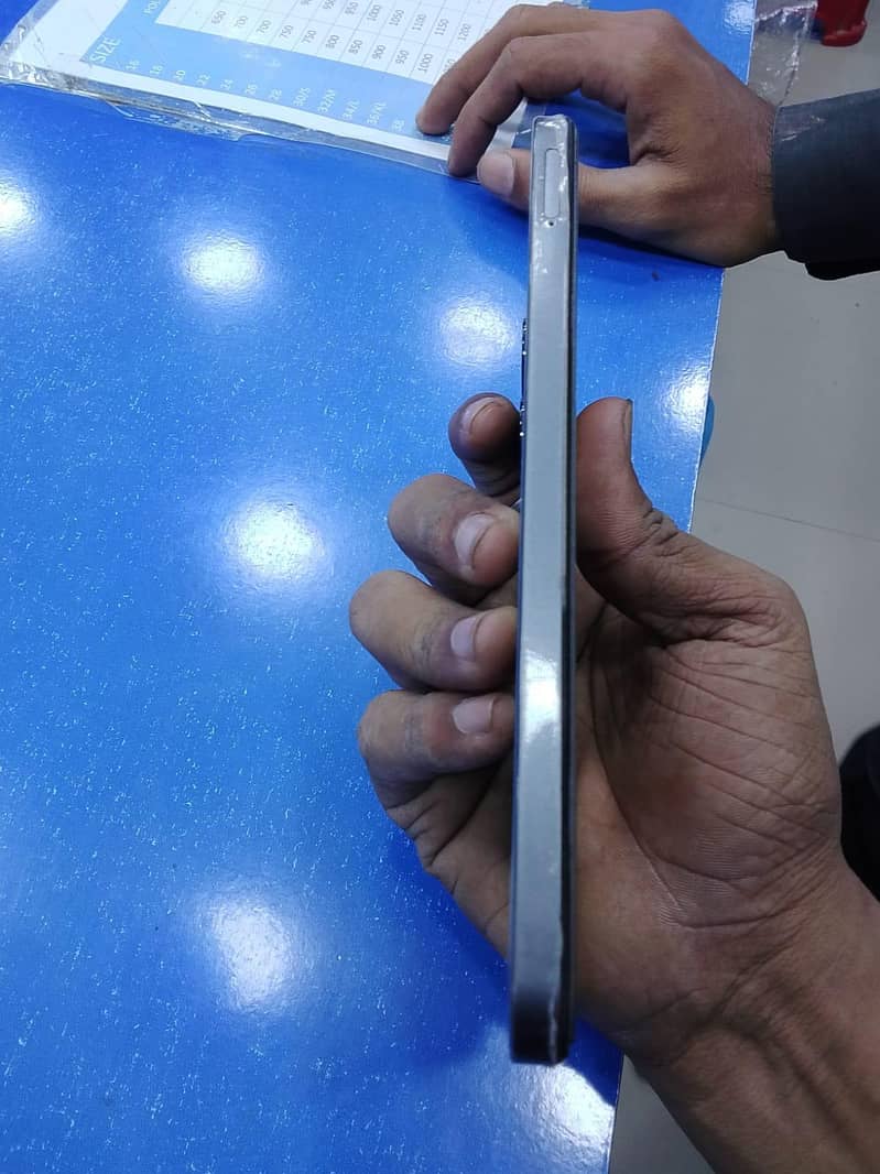 Realme Note 60x 0
