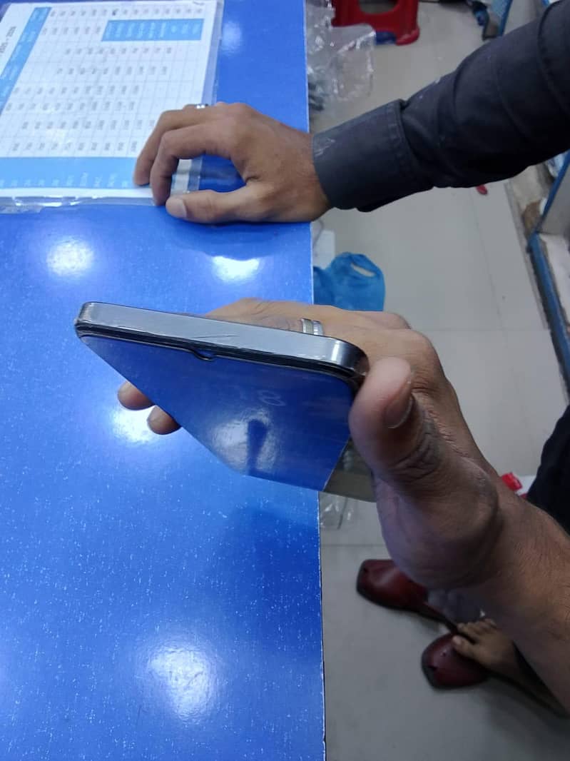 Realme Note 60x 2