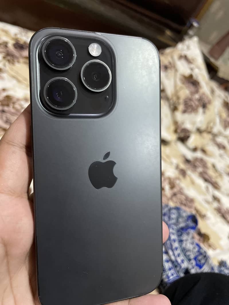 Apple iPhone 15 Pro 5
